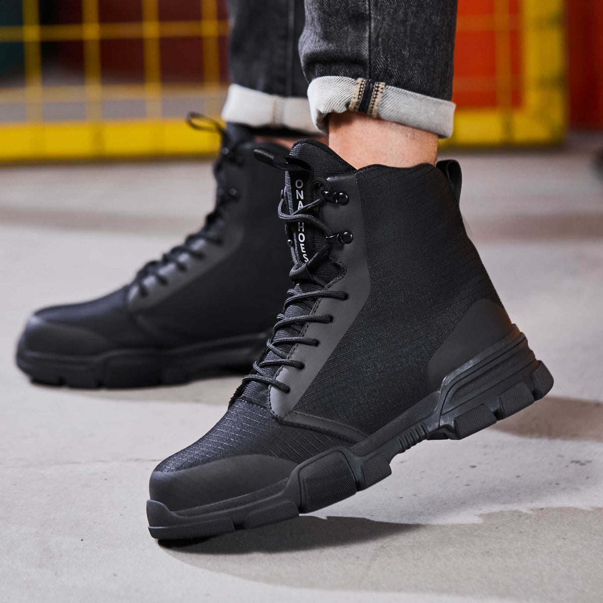 Sicherheitsstiefel mit verstärkter Kevlar-Sohle